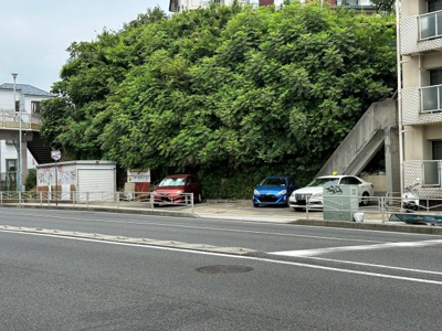 【外観】 | 保土ヶ谷中学校下駐車場