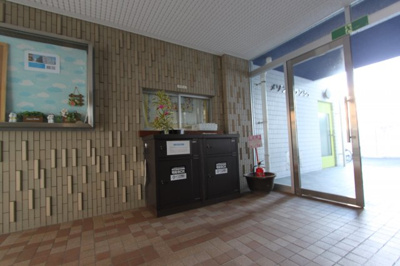 【エントランス】 | メゾンブランシュ1号館 | 宅配BOX