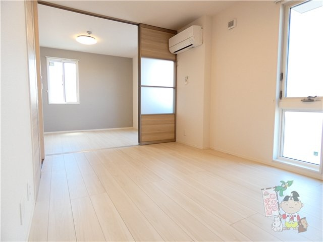 アルモギオーネの居間・リビング