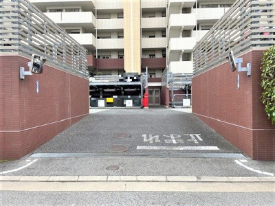 【駐車場】 | ライオンズマンション甲子園口ラルジュ弐番館