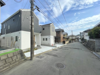 【前面道路含む現地写真】 | 前面道路