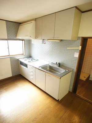 【キッチン】 | ELDorado(エルドラド) | システムキッチン3口コンロ付きです♪