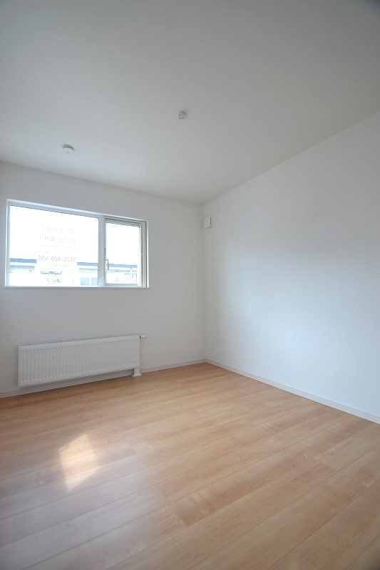 新琴似10条4丁目　2号棟の洋室