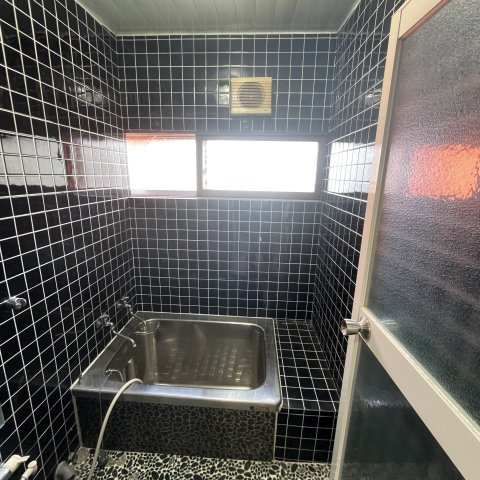 室蘭市宮の森町2丁目5－5戸建の浴室