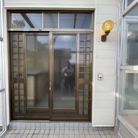 室蘭市宮の森町2丁目5－5戸建のエントランス