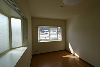 【居間・リビング】 | トランビュー沼田