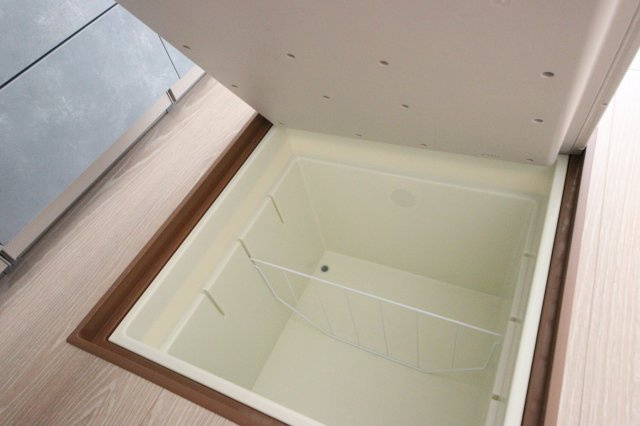 《仲介手数料無料》緑区大字三室7207-2新築一戸建てのキッチン|撮影日 2024年8月26日 12:20 晴れ