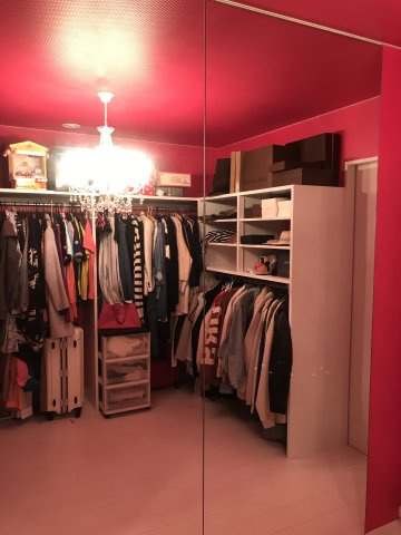 堀川町　「家は品質！」当社施工の中古住宅　2015年築　4LDKのその他共用部分|ウォークインクローゼット