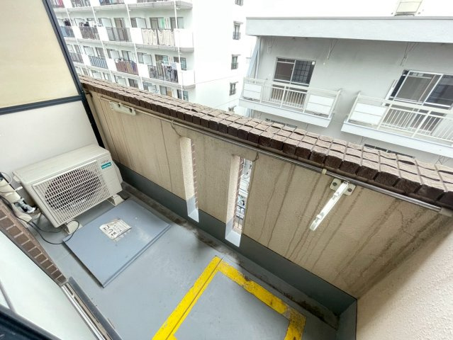 ロフティ岡田のバルコニー