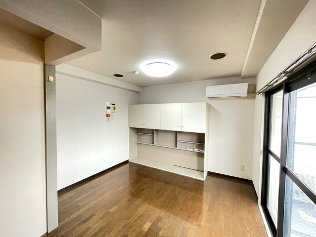 ロフティ岡田