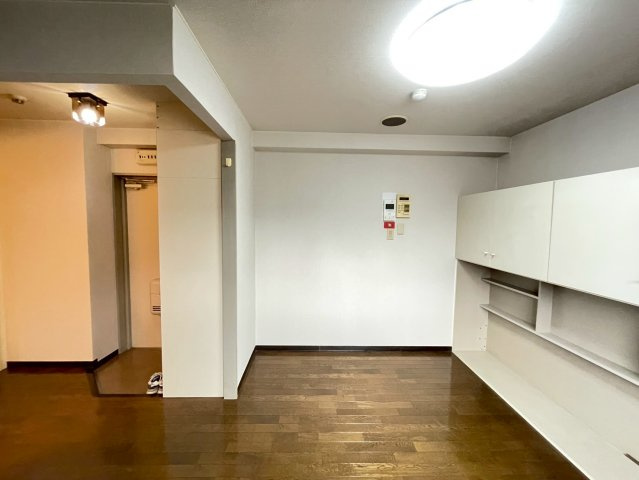 ロフティ岡田