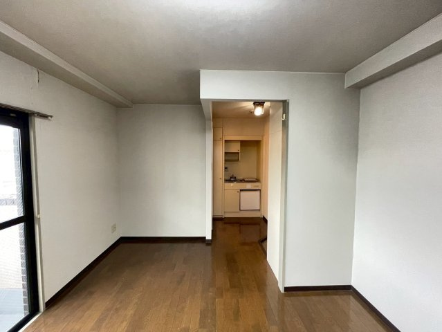 ロフティ岡田