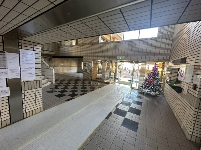 朝日プラザ幸町南アペックスシティ2番館のエントランス