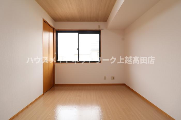 グランシャリオ Ａの洋室|洋室