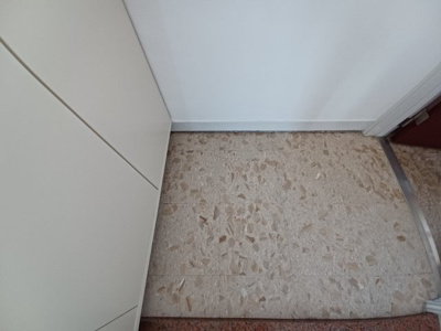 【玄関】 | 三恵ハウスB