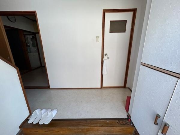 【玄関】