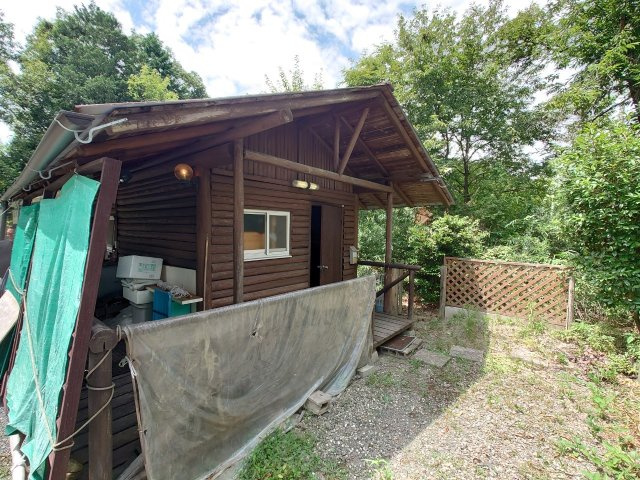 ◆緑豊かな住環境◆畑や栗の木のある広い約１００坪の敷地◆平家建◆駐車スペースあり◆京丹波町中台土橋の外観|外観