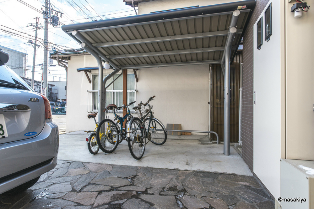 カーサグレイスの外観|駐輪場