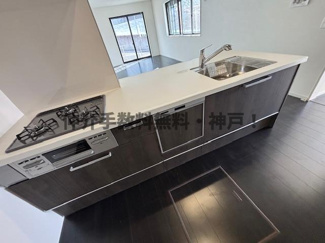 【キッチン】 | 神戸市垂水区舞子坂3丁目　新築戸建　仲介手数料無料！ | きれいなキッチンです