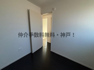 【洋室】 | 神戸市垂水区舞子坂3丁目　新築戸建　仲介手数料無料！ | 広々とした洋室です