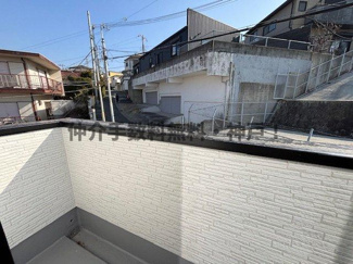 【バルコニー】 | 神戸市垂水区舞子坂3丁目　新築戸建　仲介手数料無料！ | 暖かな日差しのふりそそぐバルコニー