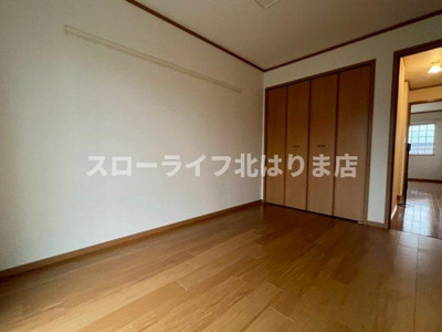 【洋室】 | ヴィラ・ポポラーレⅡ