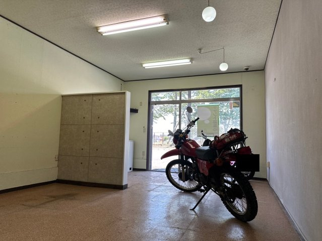 AK愛国のロビー