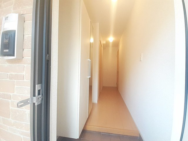 デスティニーの玄関