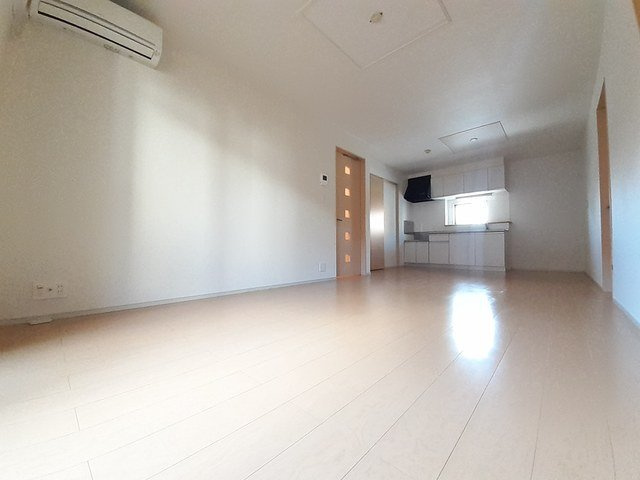 デスティニーの居間・リビング