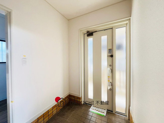 【玄関】 | サンベイズ桶川　中古戸建