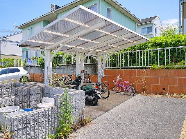フレグランス左京Aのその他共用部分|自転車置き場