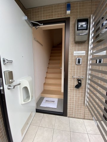 きらら　四番館の玄関