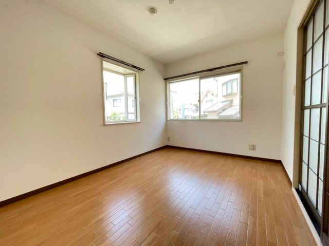 ドミール北舞子の居間・リビング