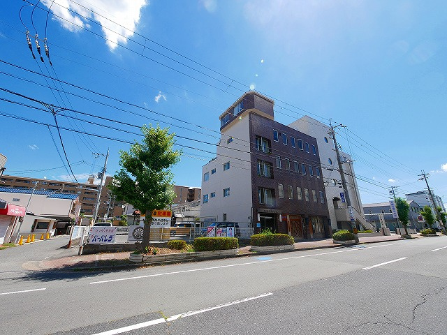 ナカタニビル