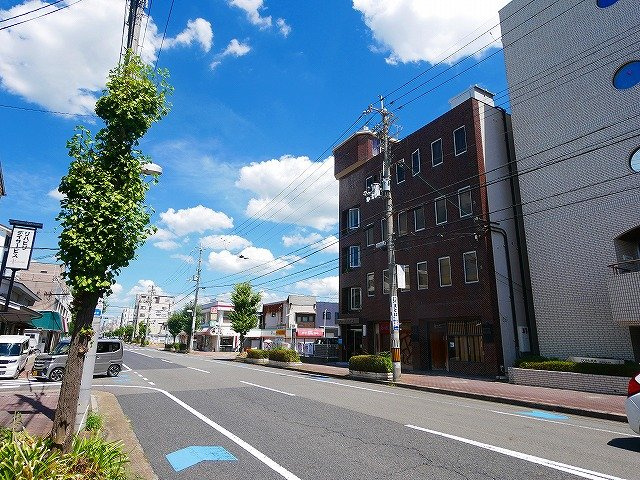 ナカタニビル