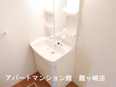 【独立洗面台】 | リベラル　ファミリア