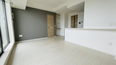 【居間・リビング】 | プレミストタワー大阪新町ローレルコート