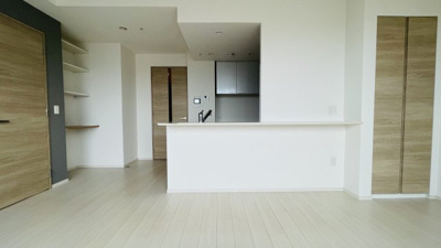 【居間・リビング】 | プレミストタワー大阪新町ローレルコート