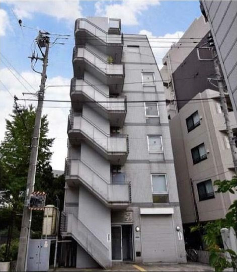 アミューズKobayashiビルの外観