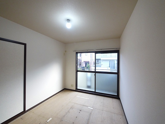 ハイツ光の和室