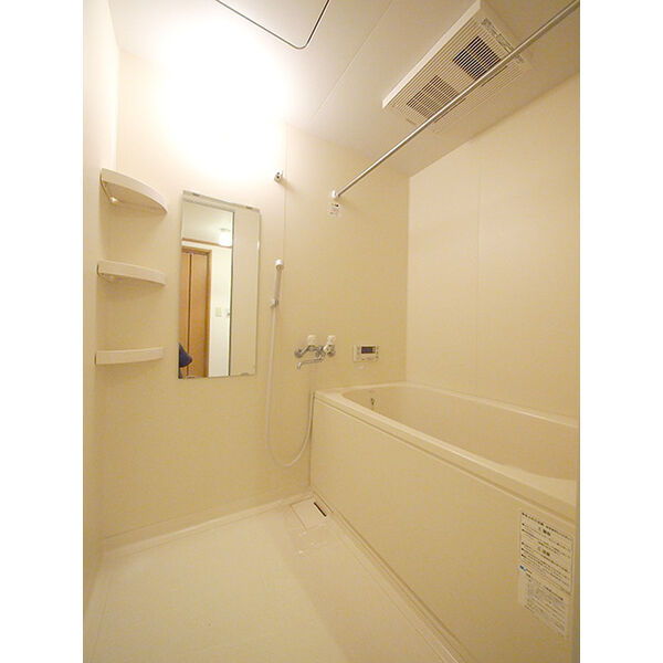 ベルガーデン伊織の浴室