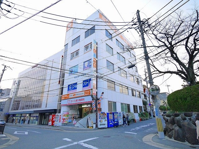 サンライトビルの外観