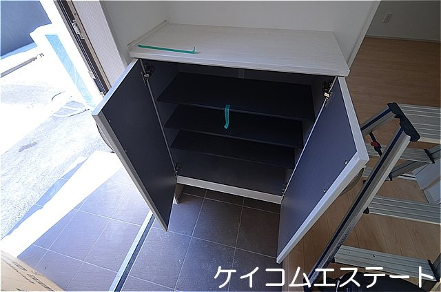 サンラプロ永犬丸の玄関