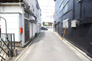 【前面道路含む現地写真】