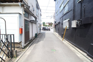 【前面道路含む現地写真】