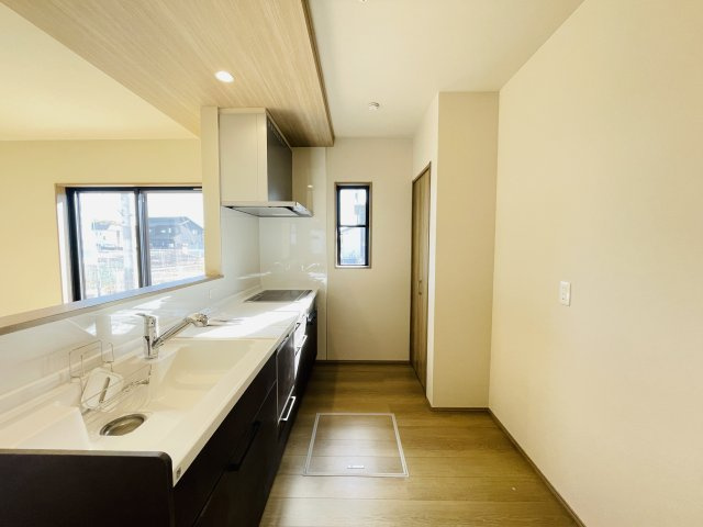 【キッチン】 | 熊谷市末広　新築戸建　フェリディアガーデン　10号棟