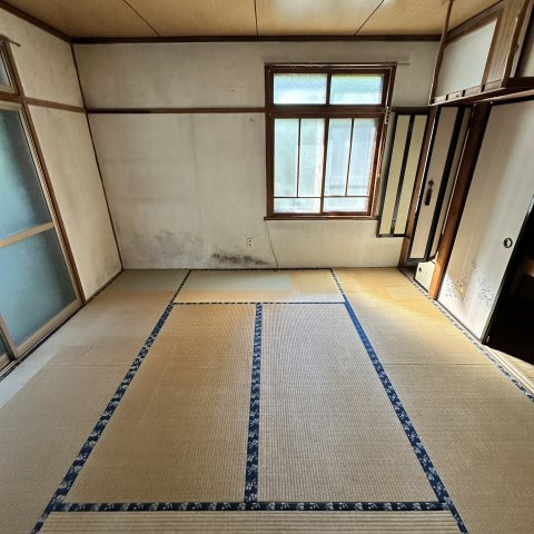 室蘭市母恋南町5丁目32-1戸建の和室