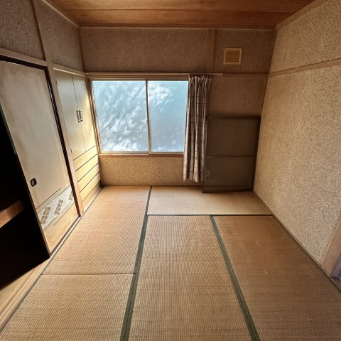 室蘭市母恋南町5丁目32-1戸建の和室