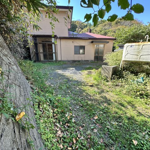 室蘭市母恋南町5丁目32-1戸建の駐車場