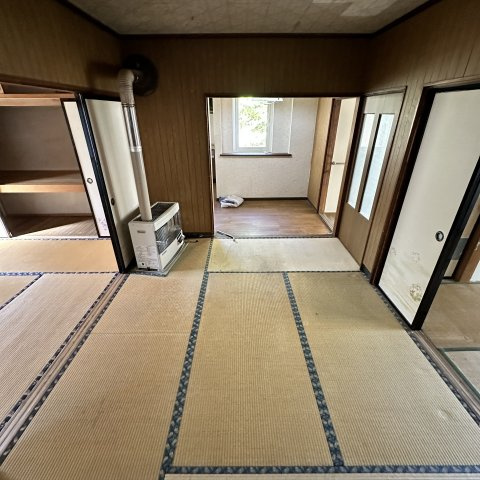 室蘭市母恋南町5丁目32-1戸建の和室